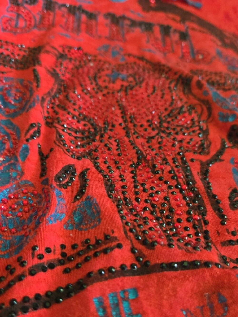 Sinful Red Short Sleeve Tee with Graphic Stud Detail - Picture 2 of 5